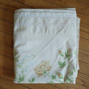 VTG Martex West Point Queen Flat Sheet Yellow Blue Flower Eyelet Percale Cottage